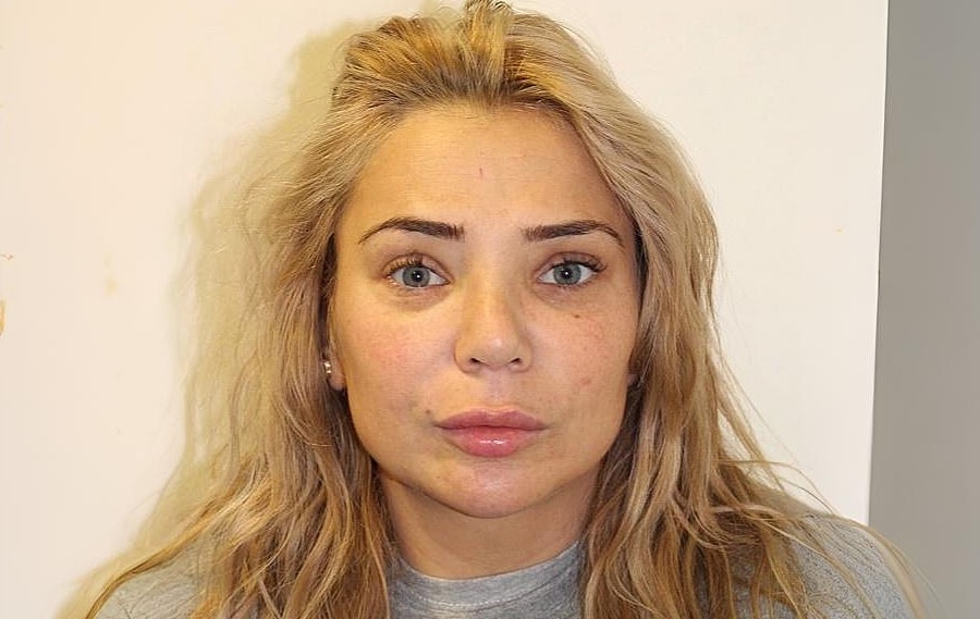 5 ngày hẹn hò với sát thủ qua Tinder của nữ y tá