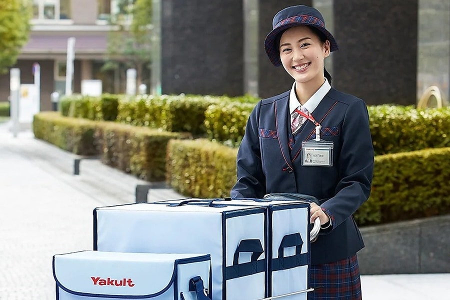 'Quý cô sữa chua' - niềm an ủi với người già cô độc Nhật Bản