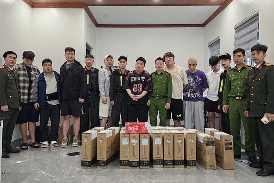 Nhóm người Hàn Quốc sang Việt Nam lập 'tổng đài' gọi điện thoại lừa đảo