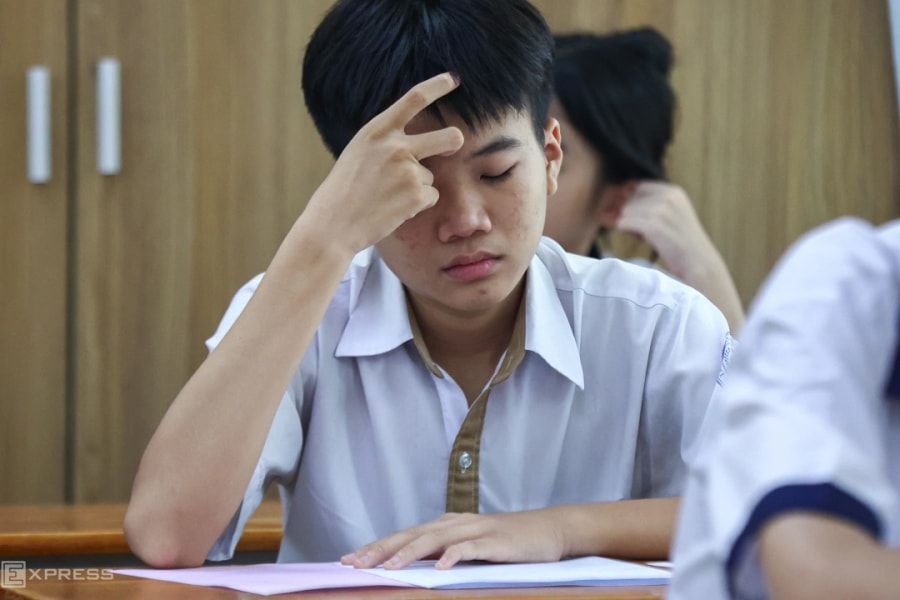 Thí sinh thi lớp 10 công lập ở TP HCM tăng hơn 43.000