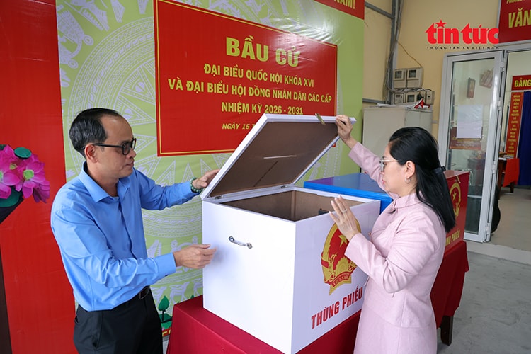 Các địa phương tại TP Hồ Chí Minh sẵn sàng cho ngày hội bầu cử 15/3