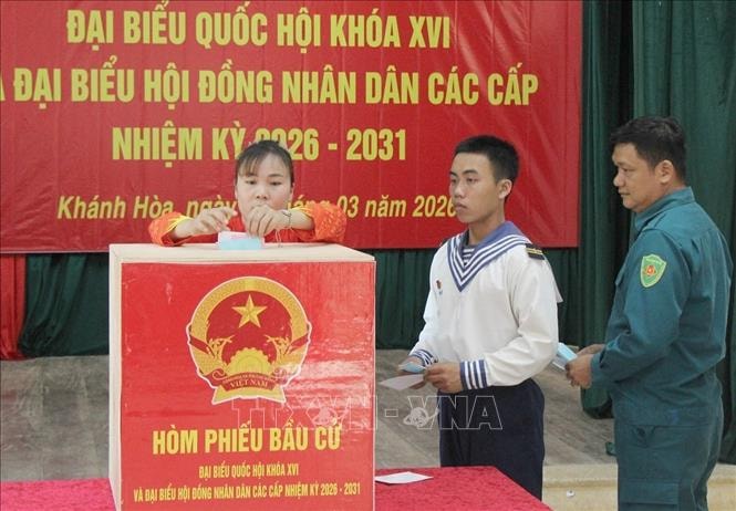 Ngày hội non sông - nơi ý Đảng hòa lòng dân - Bài 2: Đưa lá phiếu ra các đặc khu, xã đảo