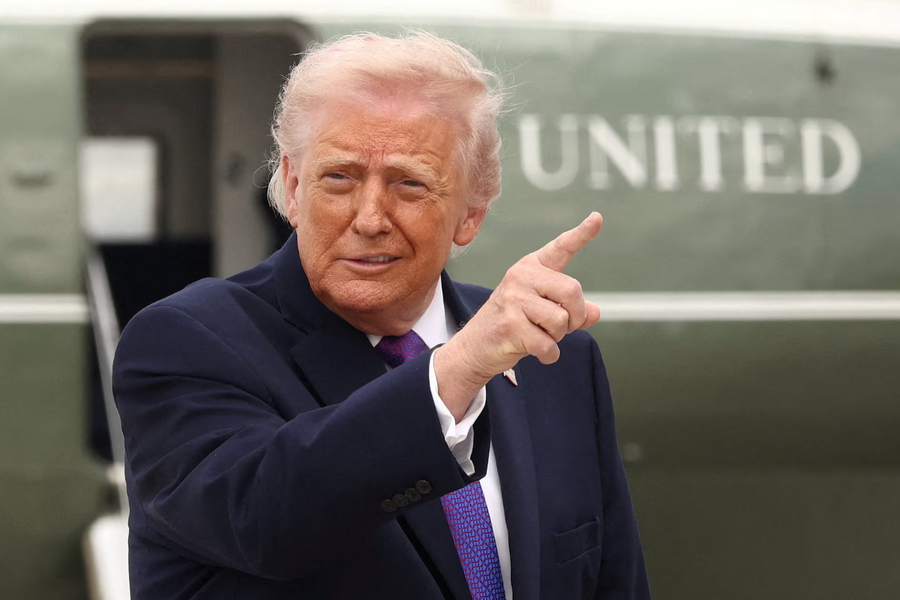 Ông Trump tuyên bố chiến thắng nhưng 'không muốn rời đi sớm'