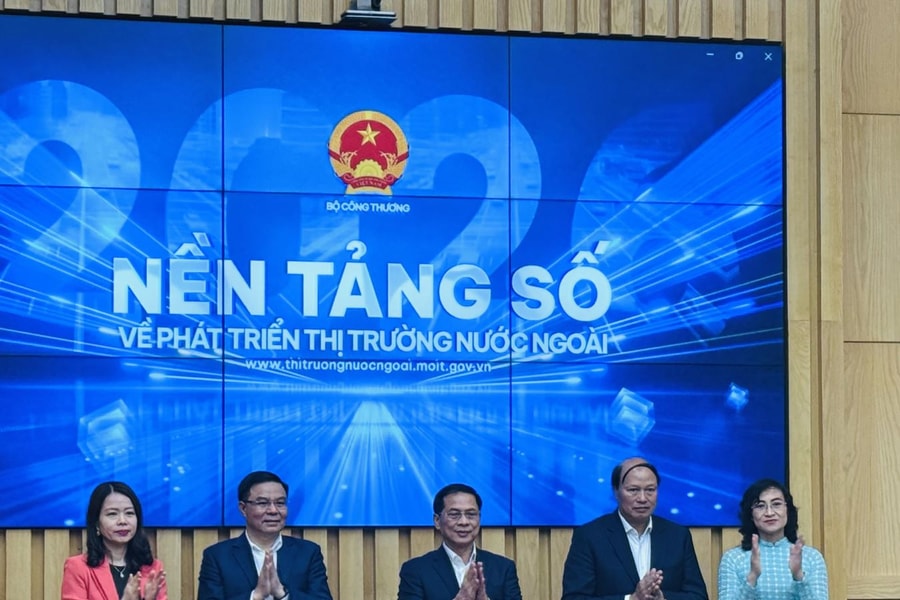 Khai trương nền tảng số về phát triển thị trường nước ngoài