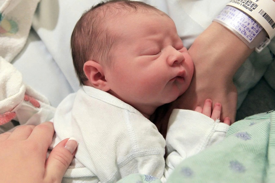 Tỷ lệ sinh tại EU chạm đáy lịch sử