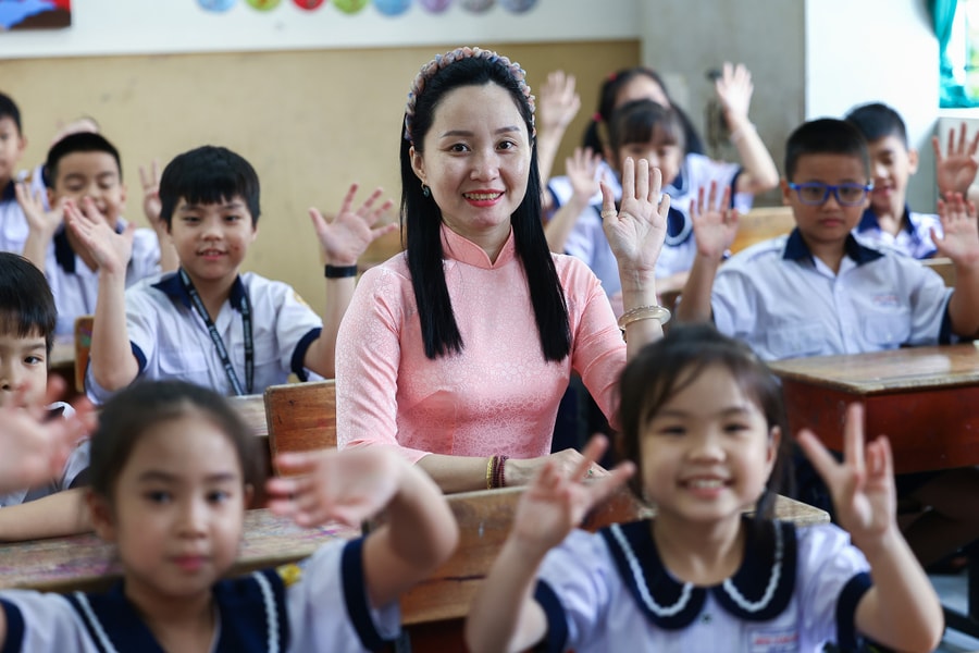 Bảng lương viên chức nếu lương cơ sở tăng từ 1/7