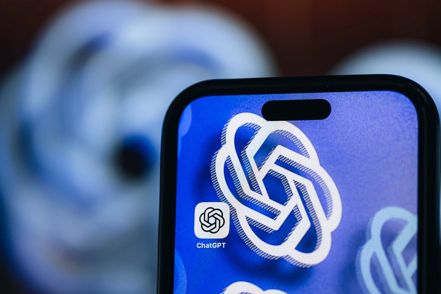 Quảng cáo trong ChatGPT đang được triển khai thế nào