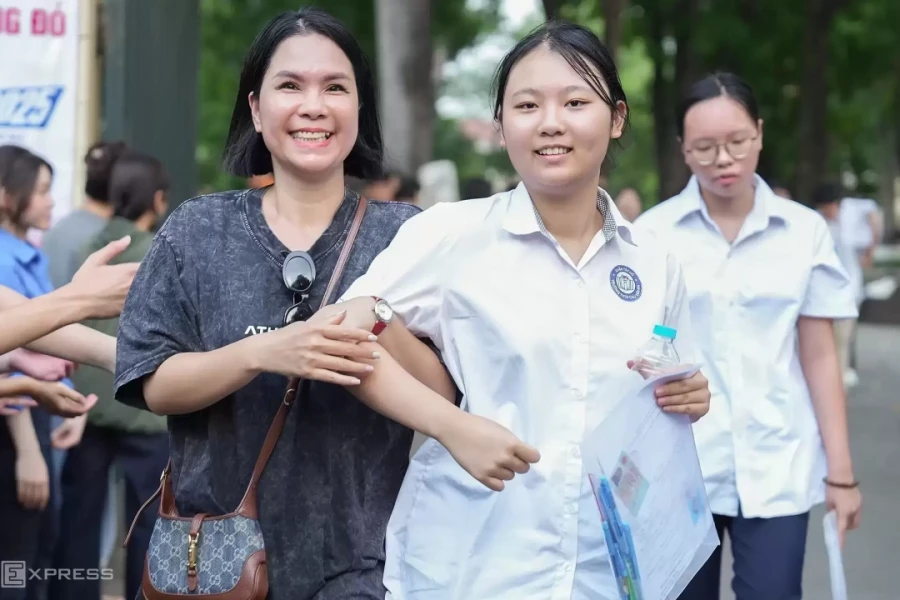 Hà Nội lần đầu cho học sinh tạm trú thi lớp 10 công lập