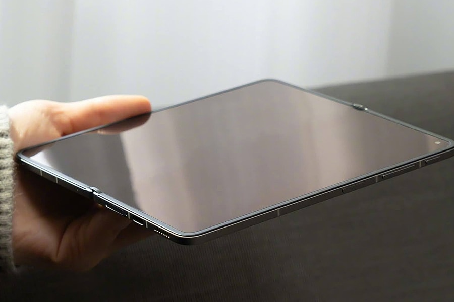 Oppo hé lộ Find N6 'không nếp gập', hỗ trợ bút AI