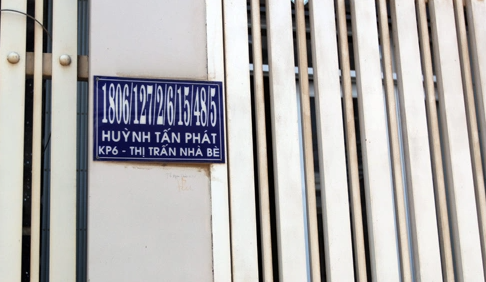 Nên đánh số nhà theo khoảng cách: 'T107 Nguyễn Du'?