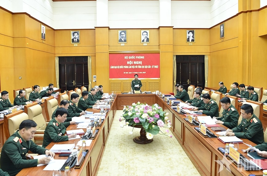 Quân đội xây dựng ngành Hậu cần - Kỹ thuật chính quy, hiện đại