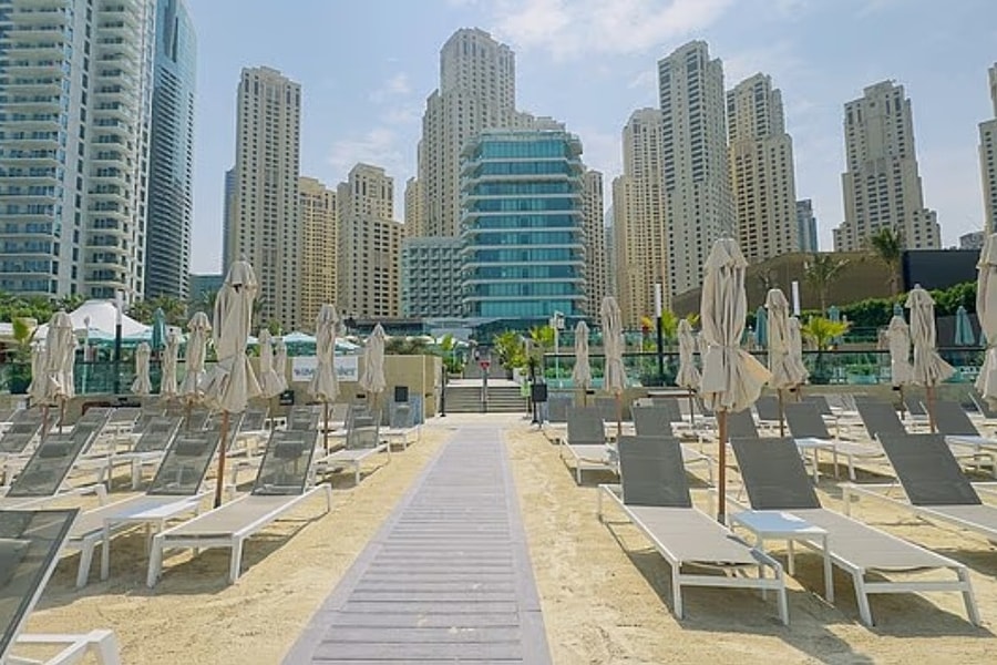 Dubai vắng vẻ 'chưa từng thấy'