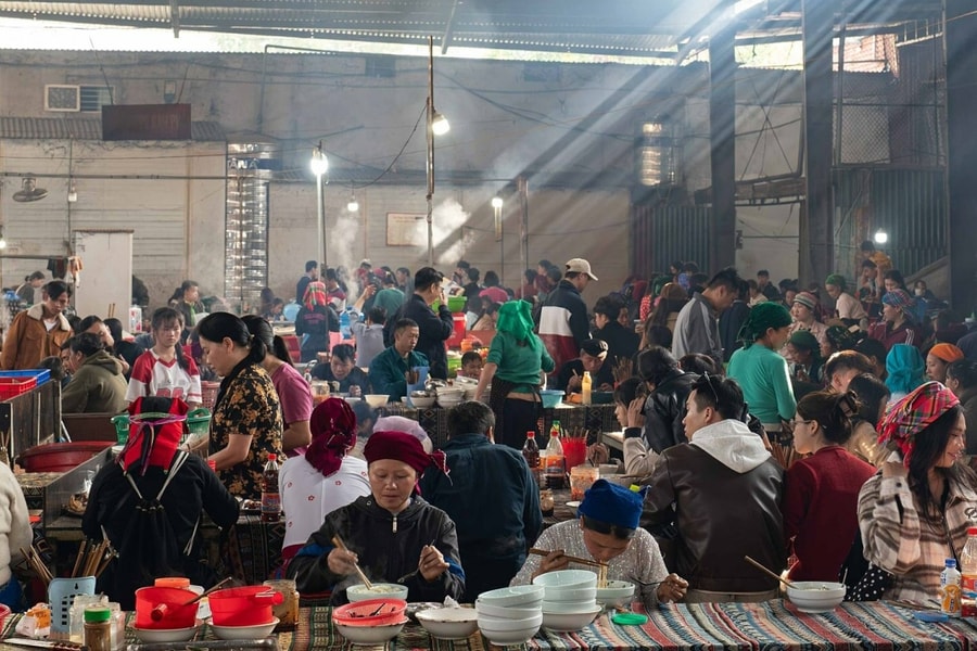 Chợ phiên Mèo Vạc vào mùa đông vui nhất năm