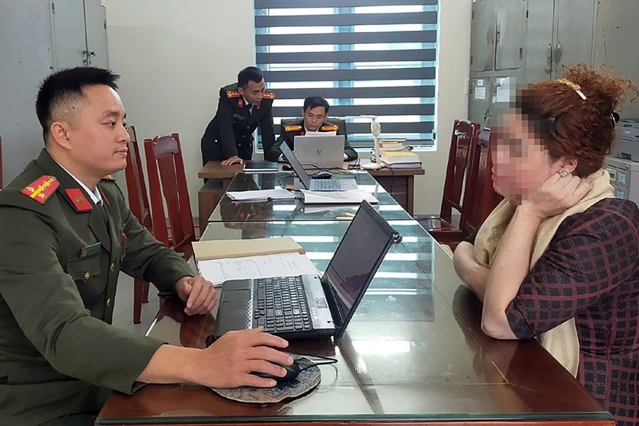 Lời kể của người mất 7 tỷ đồng vì sập bẫy 'hệ sinh thái công nghệ triệu đô Xintel'