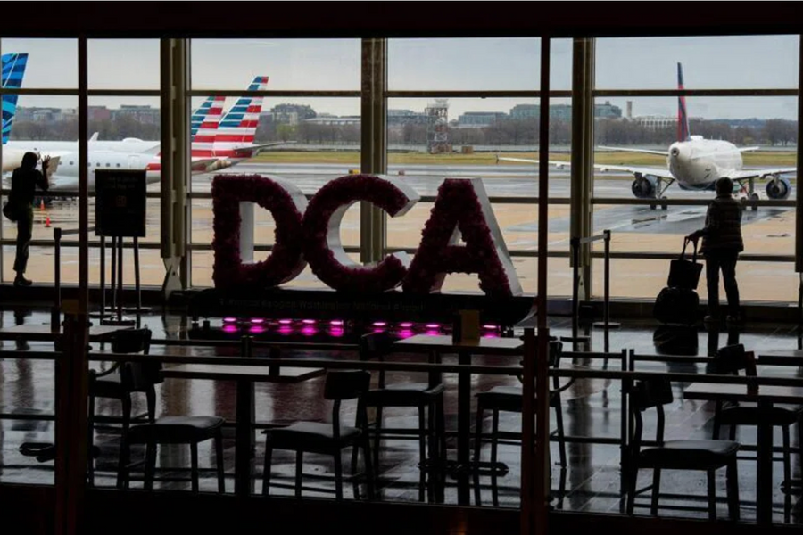 Mỹ: Bão mùa đông càn quét, hơn 12.500 chuyến bay bị ảnh hưởng