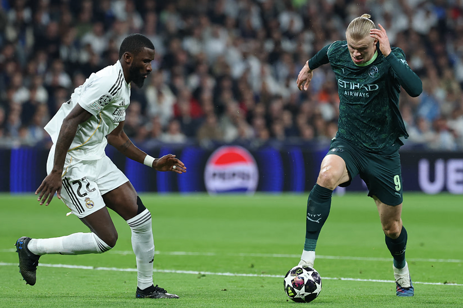 Rudiger thích tranh chấp sức mạnh với Haaland