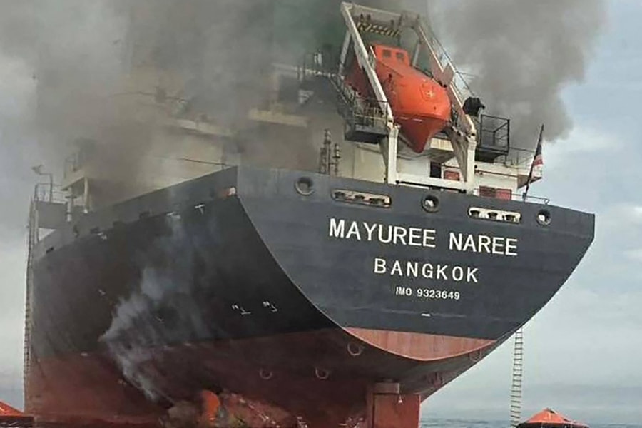 Iran đồng ý hỗ trợ Thái Lan giải cứu thuyền viên kẹt trên tàu hàng trúng tập kích