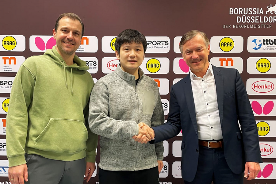Siêu sao bóng bàn Trung Quốc tạo cơn sốt chuyển nhượng tại Đức
