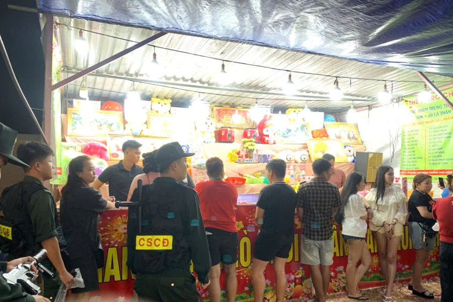 Chiêu bốc thăm khiến khách 'không bao giờ trúng thưởng'