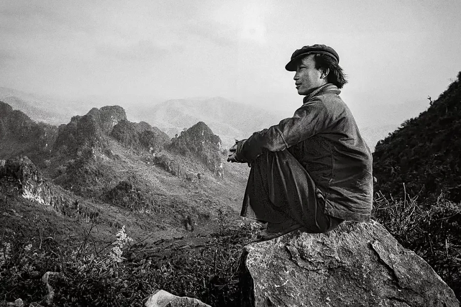 Khách Anh xuyên Việt tìm người trong ảnh chụp hơn 30 năm trước