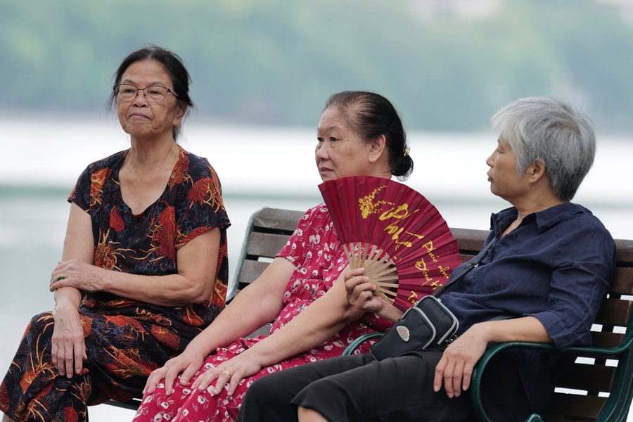 Vì sao tăng lương hưu 4,5% và 200.000 đồng?