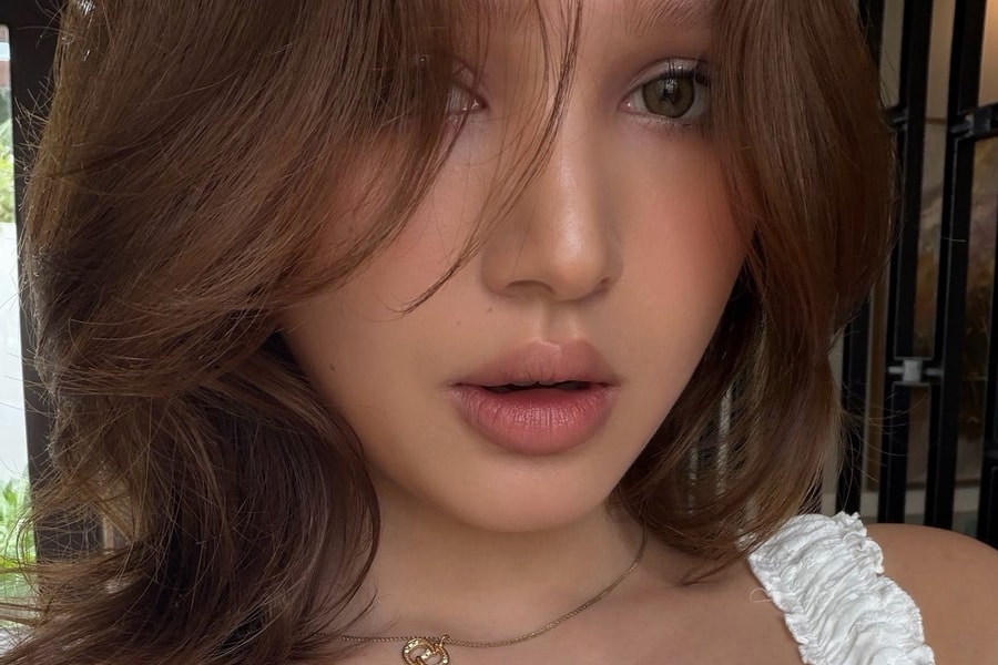 Xoài Non khác lạ vì nhuộm da?