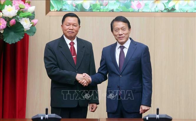 Thúc đẩy quan hệ hợp tác gắn bó giữa hai Bộ Công an Việt Nam - Lào