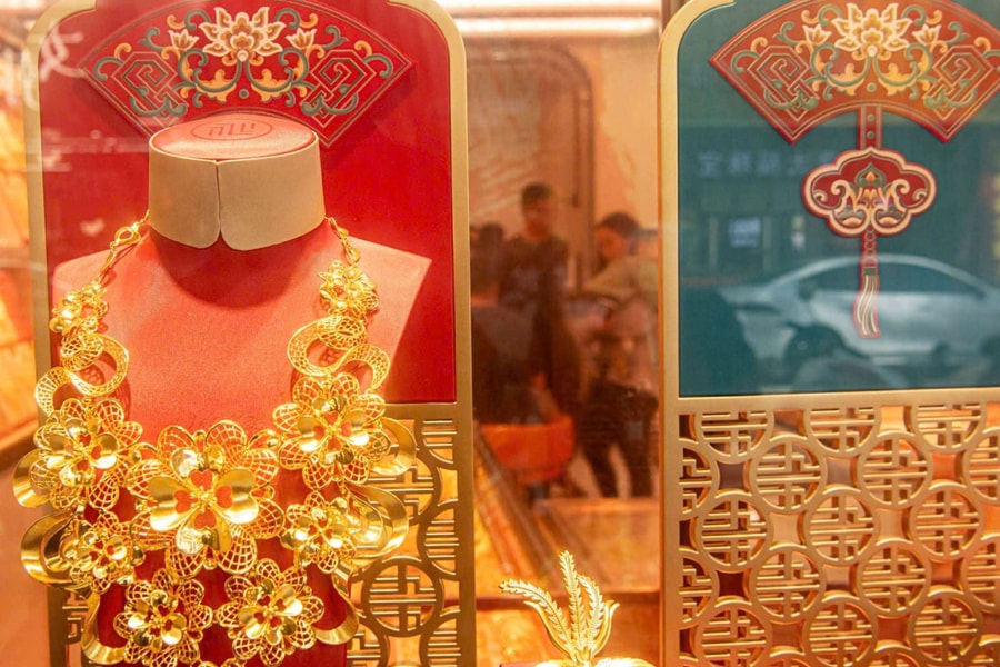 Mở cửa phiên sáng 20/3: Vàng tiếp tục rớt giá 1,2 triệu đồng/lượng