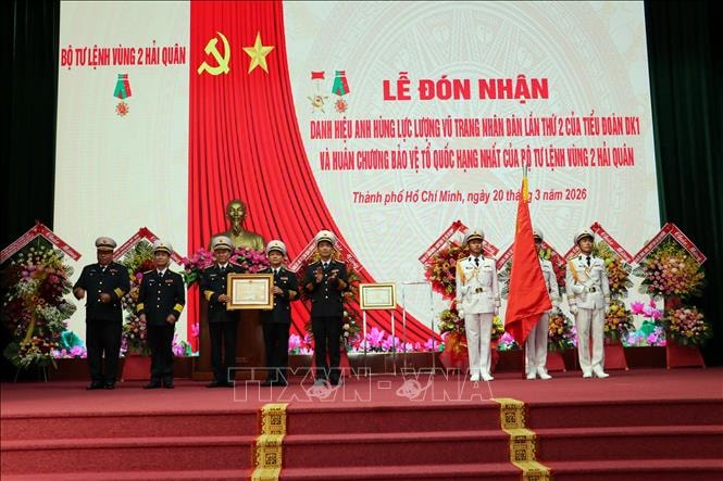 Tiểu đoàn DK1 Hải quân đón nhận danh hiệu Anh hùng lần thứ hai