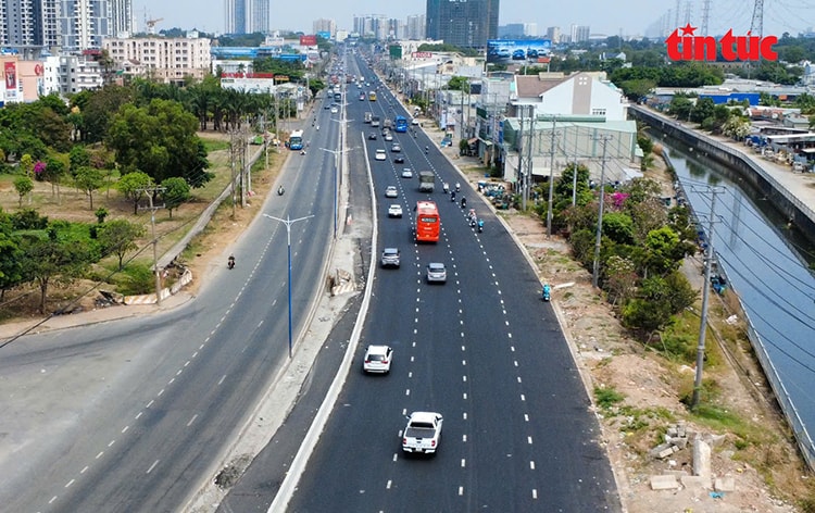 Dự án Quốc lộ 13 tại TP Hồ Chí Minh sẽ ‘cán đích’  vào quý II/2026