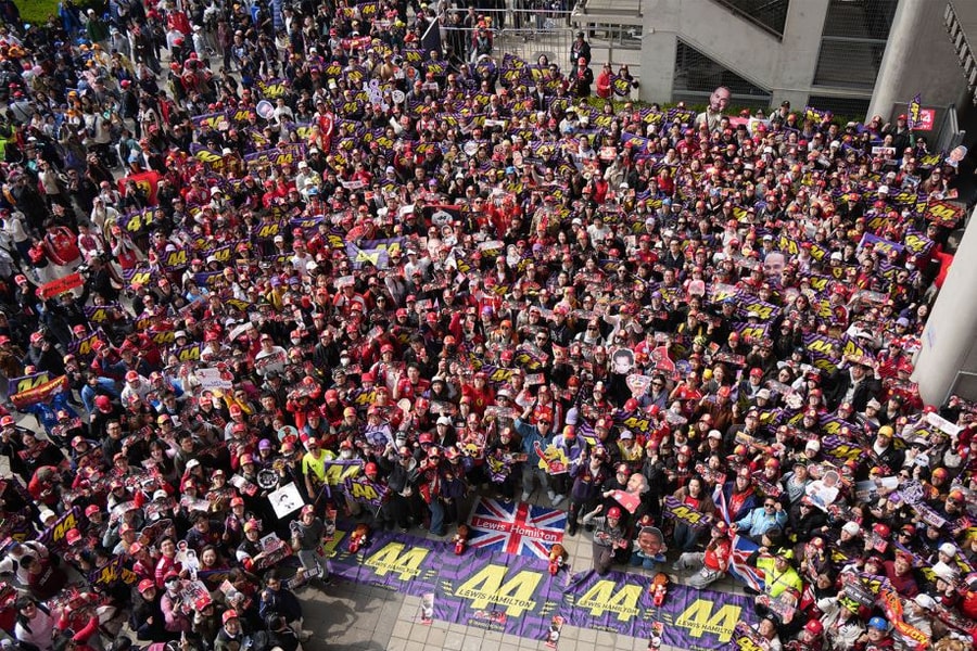 Cơn sốt hâm mộ đua xe F1 tại Trung Quốc bùng nổ nhờ sức hút của hàng lưu niệm