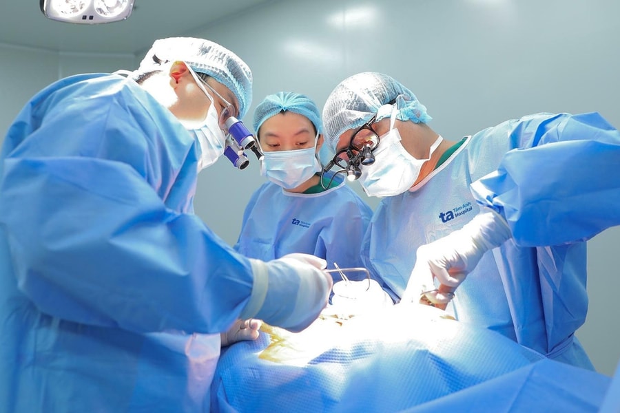 Khám răng tình cờ phát hiện hẹp mạch máu não