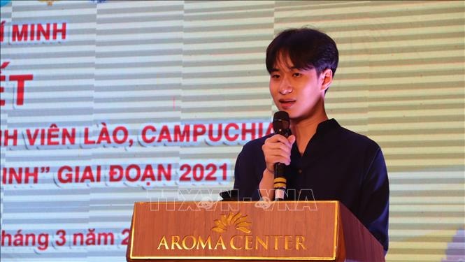 Thắt chặt tình hữu nghị từ chương trình gia đình Việt với sinh viên Lào, Campuchia