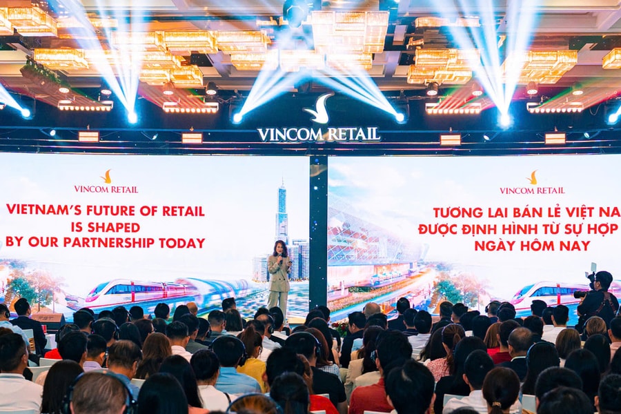 Vincom Retail bàn chiến lược bán lẻ mới với 500 đối tác