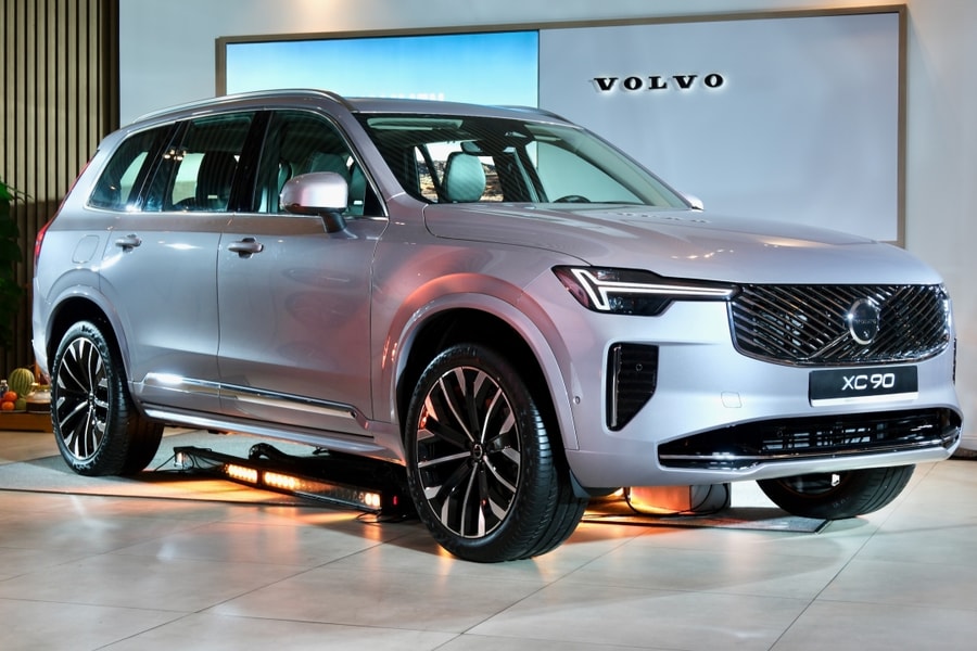 Volvo XC90 facelift ra mắt Việt Nam, giá 3,289 tỷ đồng