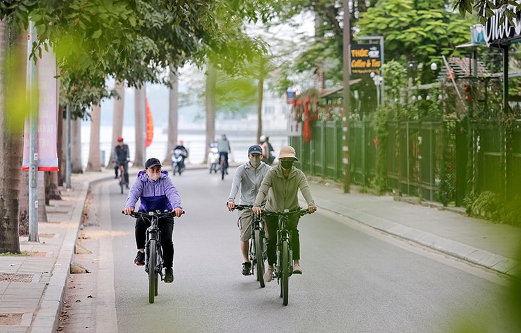 Thời tiết ngày 22/3: Bắc Bộ có mưa rào rải rác, miền Đông Nam Bộ có nơi nắng nóng