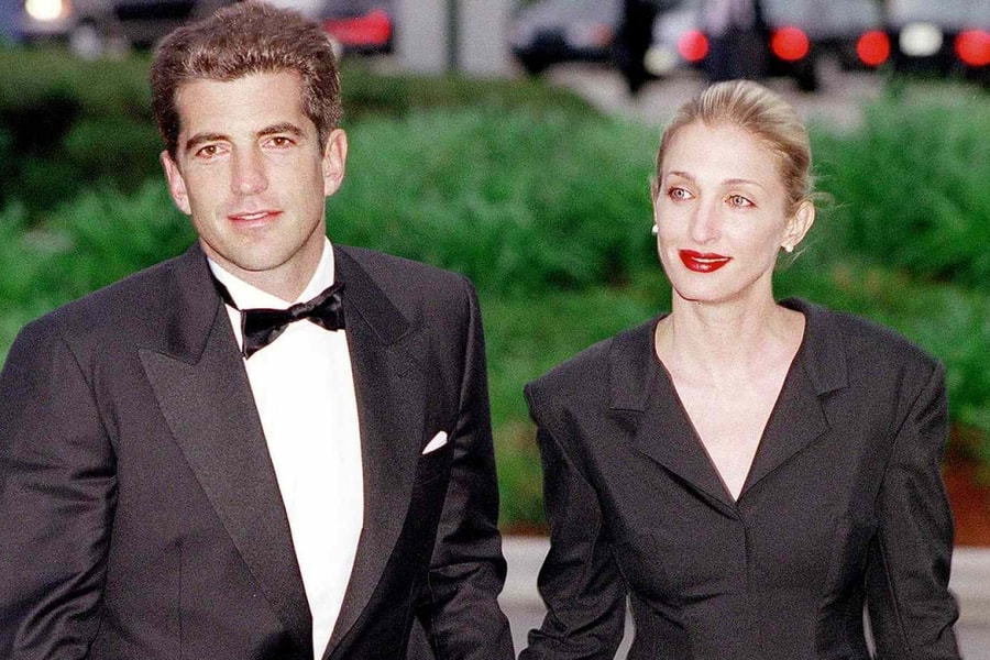 Tủ đồ của con dâu cựu Tổng thống Kennedy gây sốt