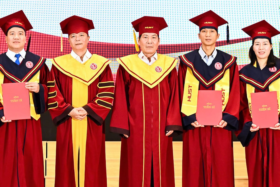 Đại học Bách khoa Hà Nội miễn học phí cho tất cả nghiên cứu sinh