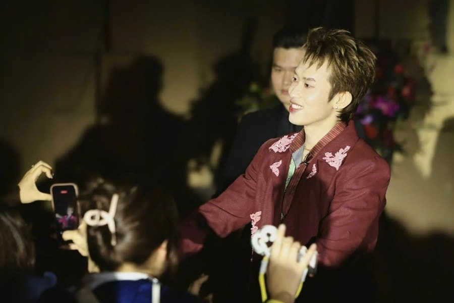 Kay Trần sau Anh trai vượt ngàn chông gai