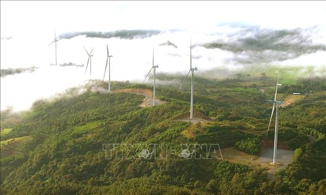 Thúc đẩy phát triển ngành công nghiệp năng lượng tái tạo, năng lượng mới