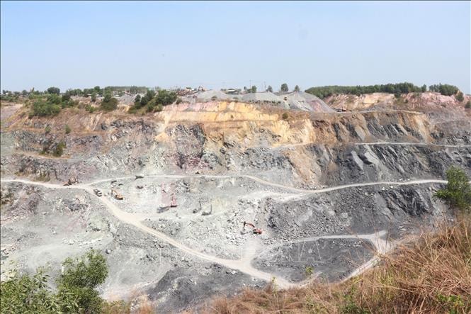 Đồng Nai đề xuất cơ chế tự điều tiết nguồn cung đá cho dự án trọng điểm