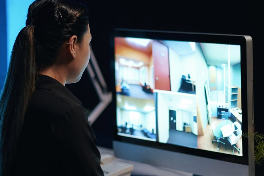 Ám ảnh bị sếp theo dõi bằng 'nhà tù kỹ thuật số'