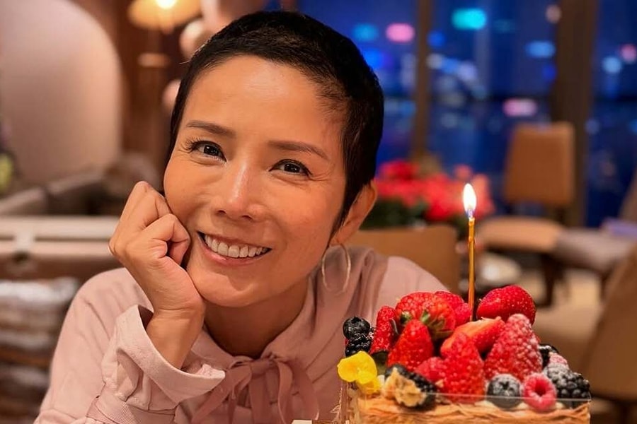 Á hậu Hong Kong đối diện biến cố ly hôn, bệnh tật