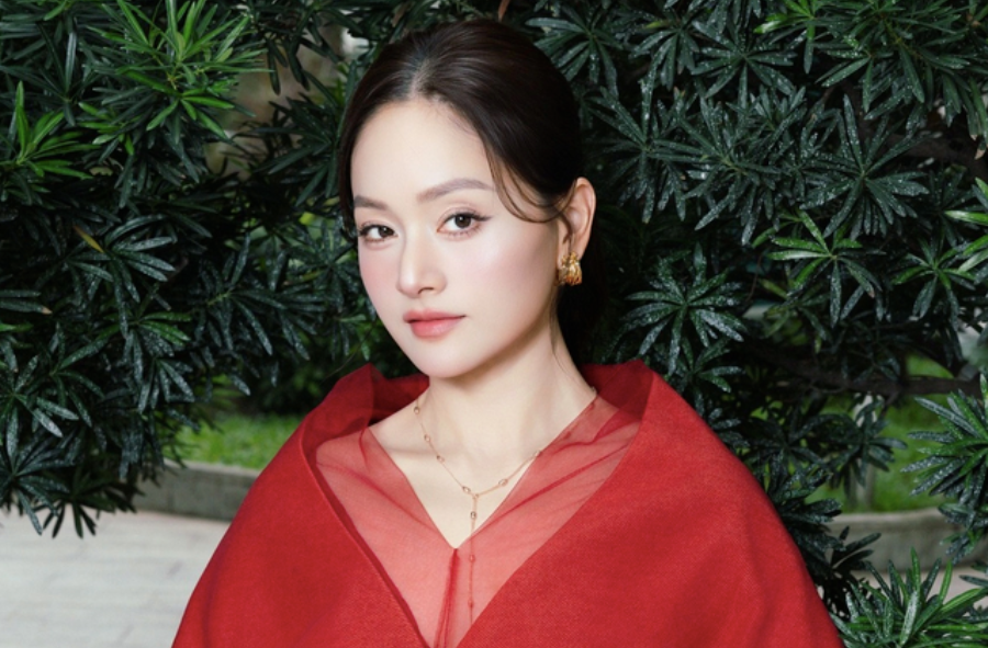 Mỹ nhân nổi tiếng phim giờ vàng VTV đỗ 2 trường đại học, nói được 4 thứ tiếng