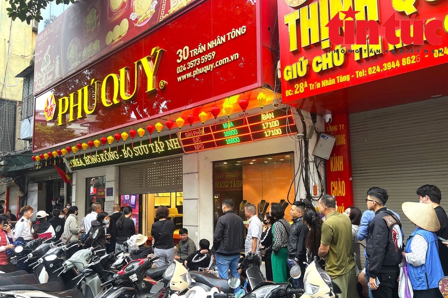 Giá vàng sáng 24/3 phục hồi sau cú lao dốc mạnh