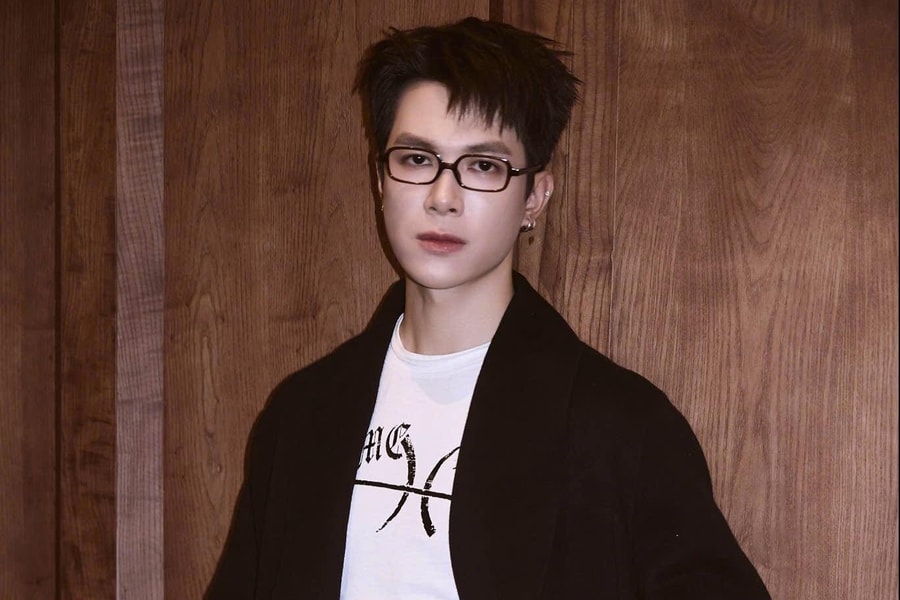 Anh Tú Atus rút khỏi đêm nhạc Anh trai 'say hi'