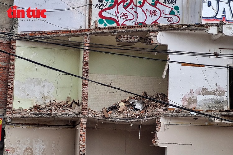 Hình ảnh nhà 'siêu mỏng, siêu méo' trên tuyến Vành đai 1