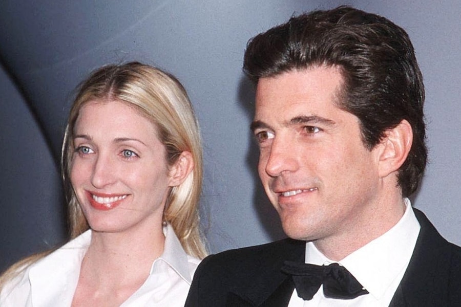 Con dâu cựu Tổng thống Kennedy - biểu tượng phong cách thập niên 1990