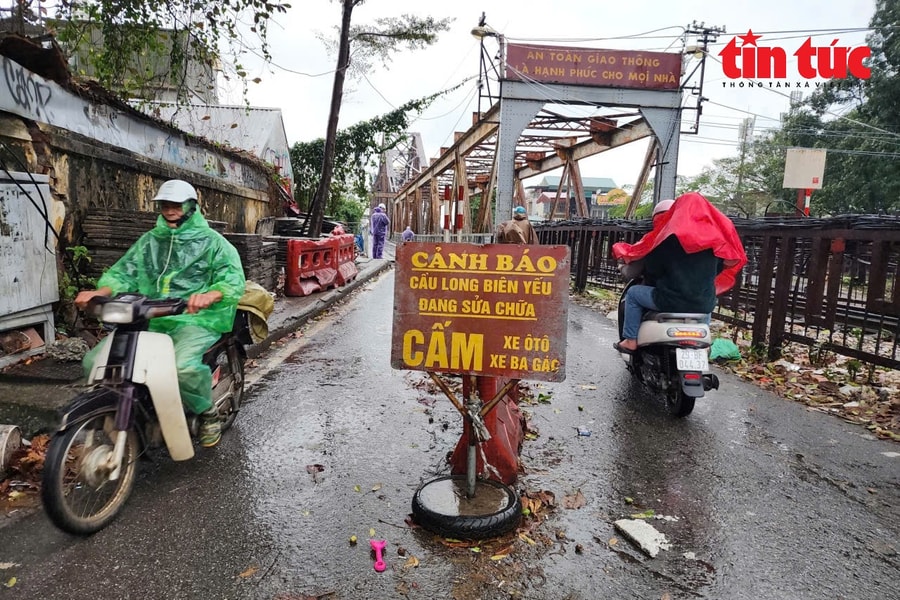Hà Nội cấm cầu Long Biên trong hai tháng để sửa chữa