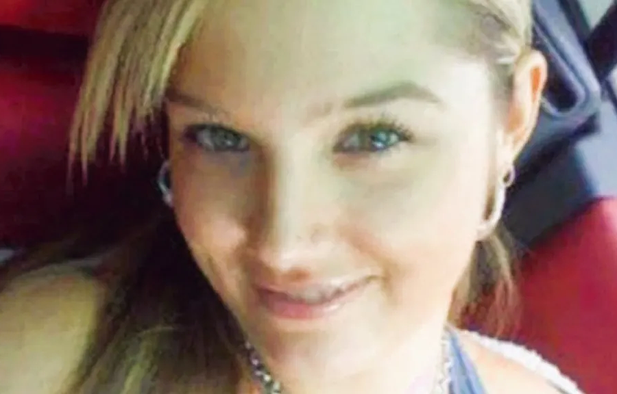 Bi kịch khi ở chung nhà với gã đồng nghiệp cuồng ghen